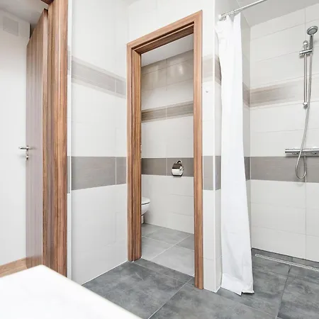 Апартаменты Haus Unter Gerlitzen