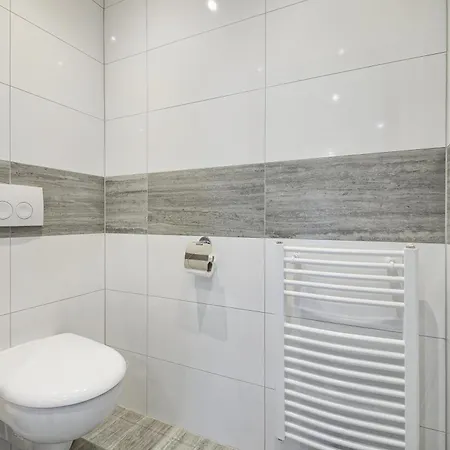 Haus Unter Gerlitzen アパート *